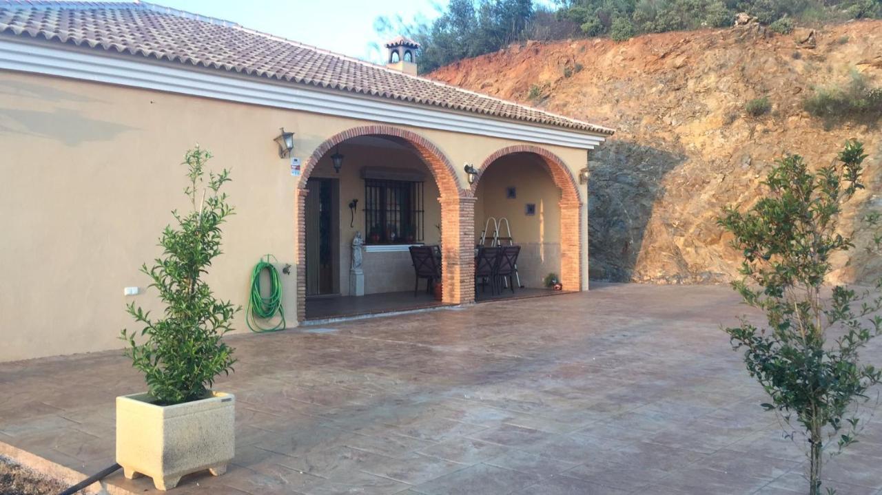 הוילה Almogía Casa Cuatro Vientos - Barranco Del Sol מראה חיצוני תמונה