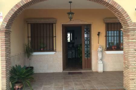 הוילה Almogía Casa Cuatro Vientos - Barranco Del Sol מראה חיצוני תמונה